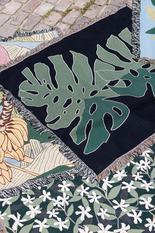 Monstera Blanket image 1