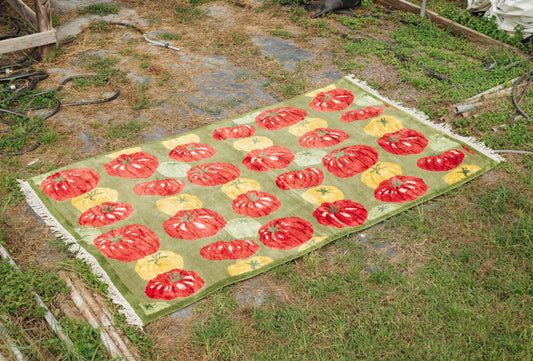 Tomato Pattern Hand Knotted Rug