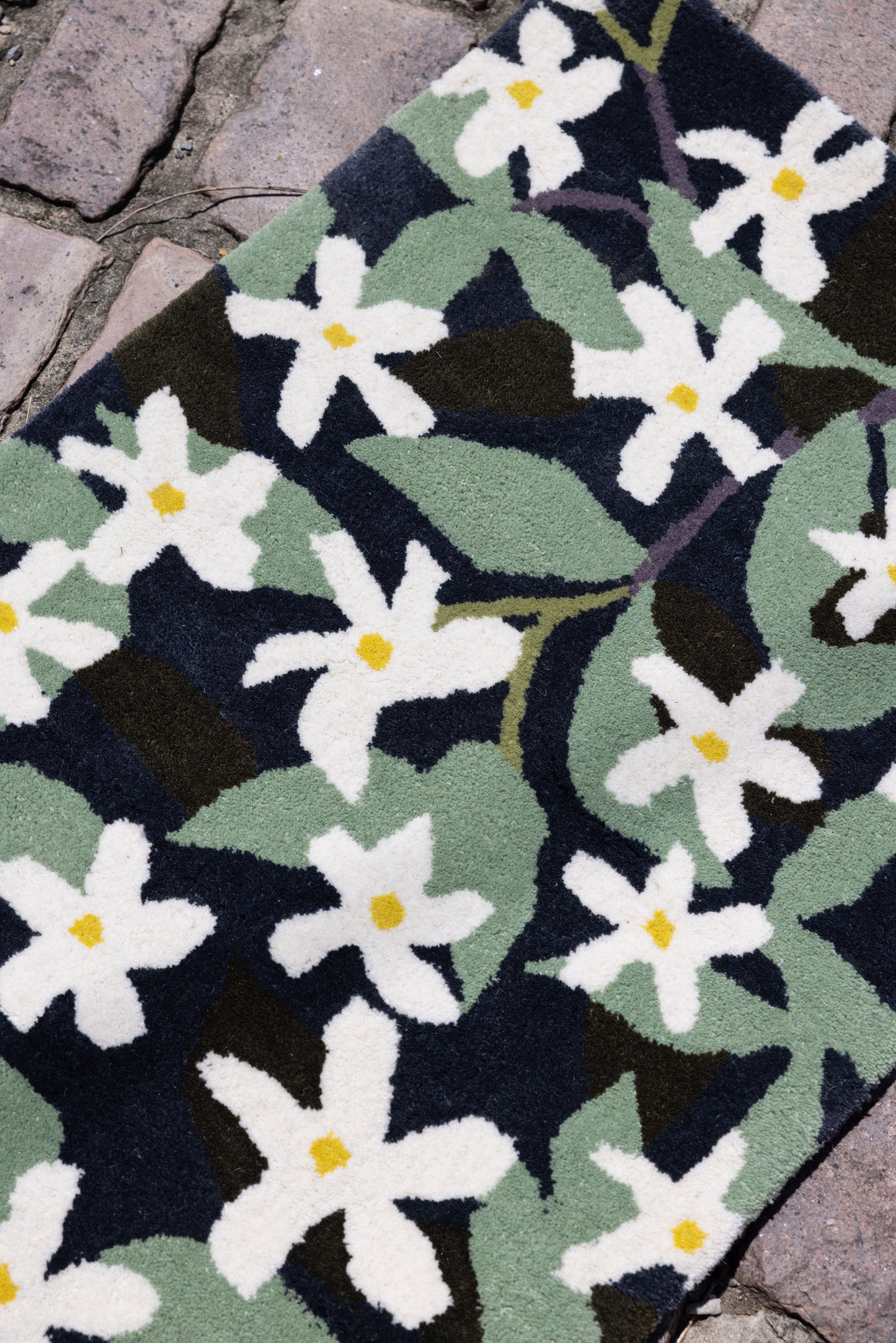 Jasmine Rug Tufted