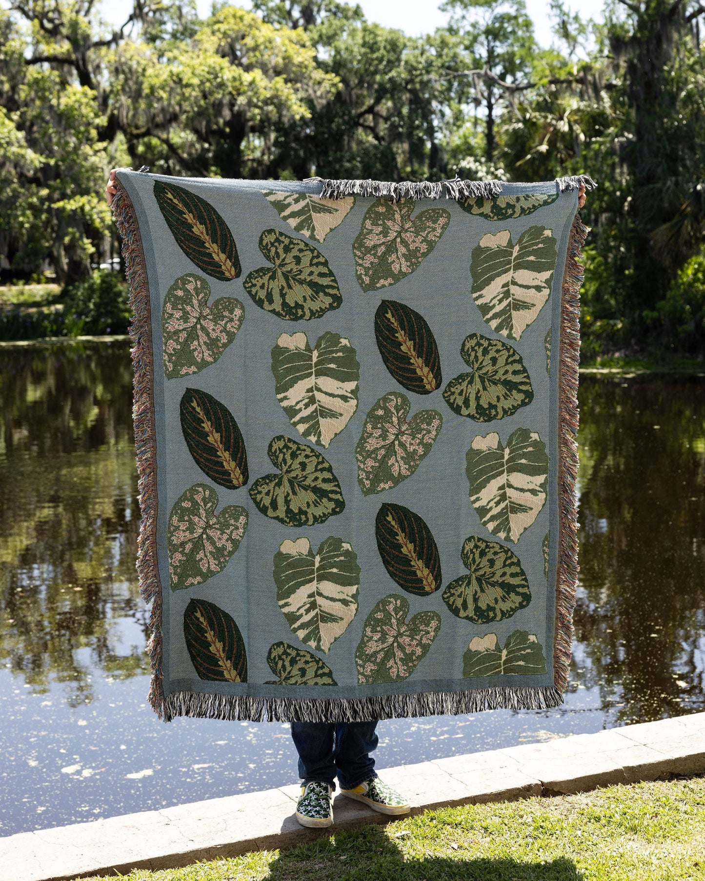 Leaf Blanket image 0