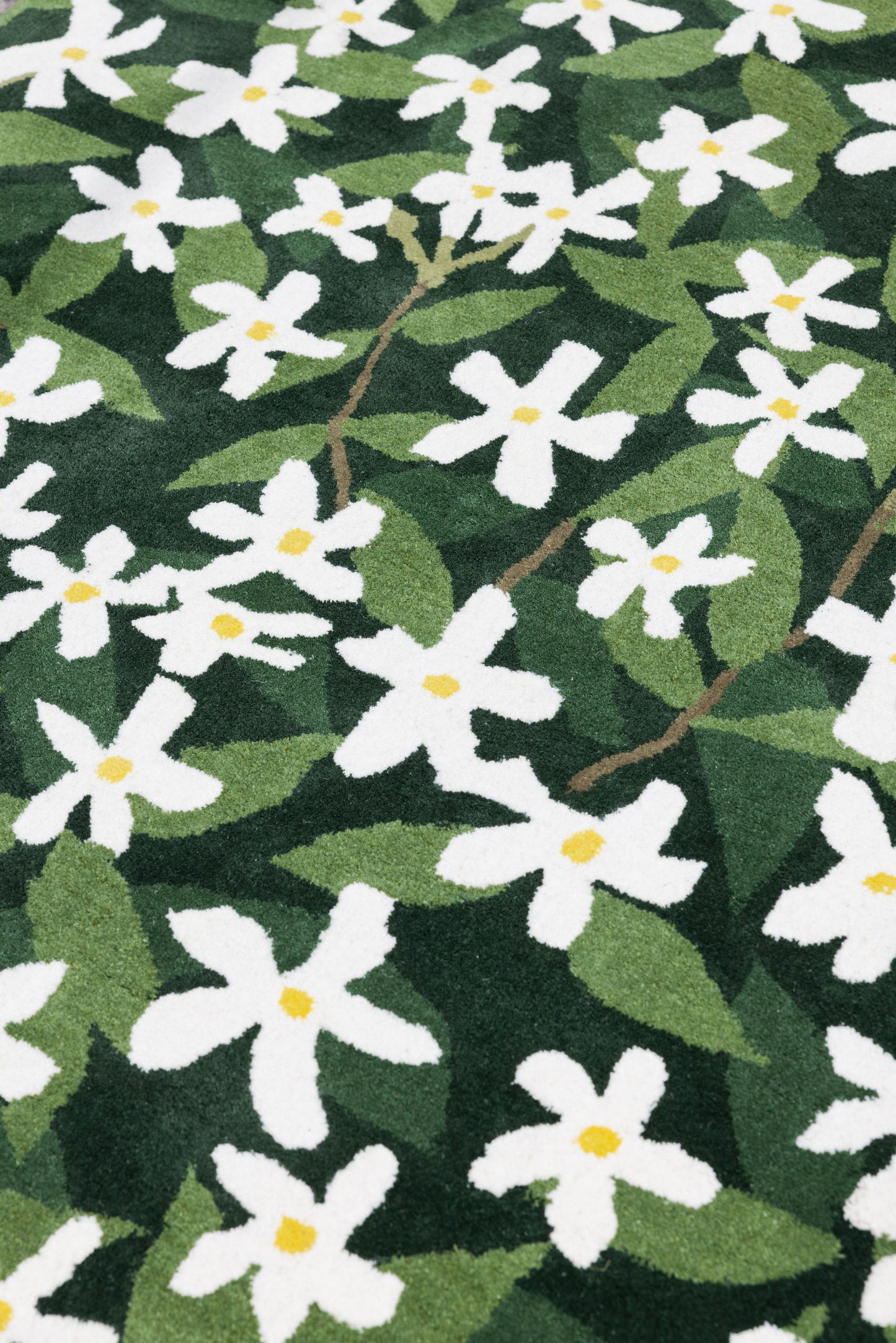 Jasmine Rug Tufted Day image 2