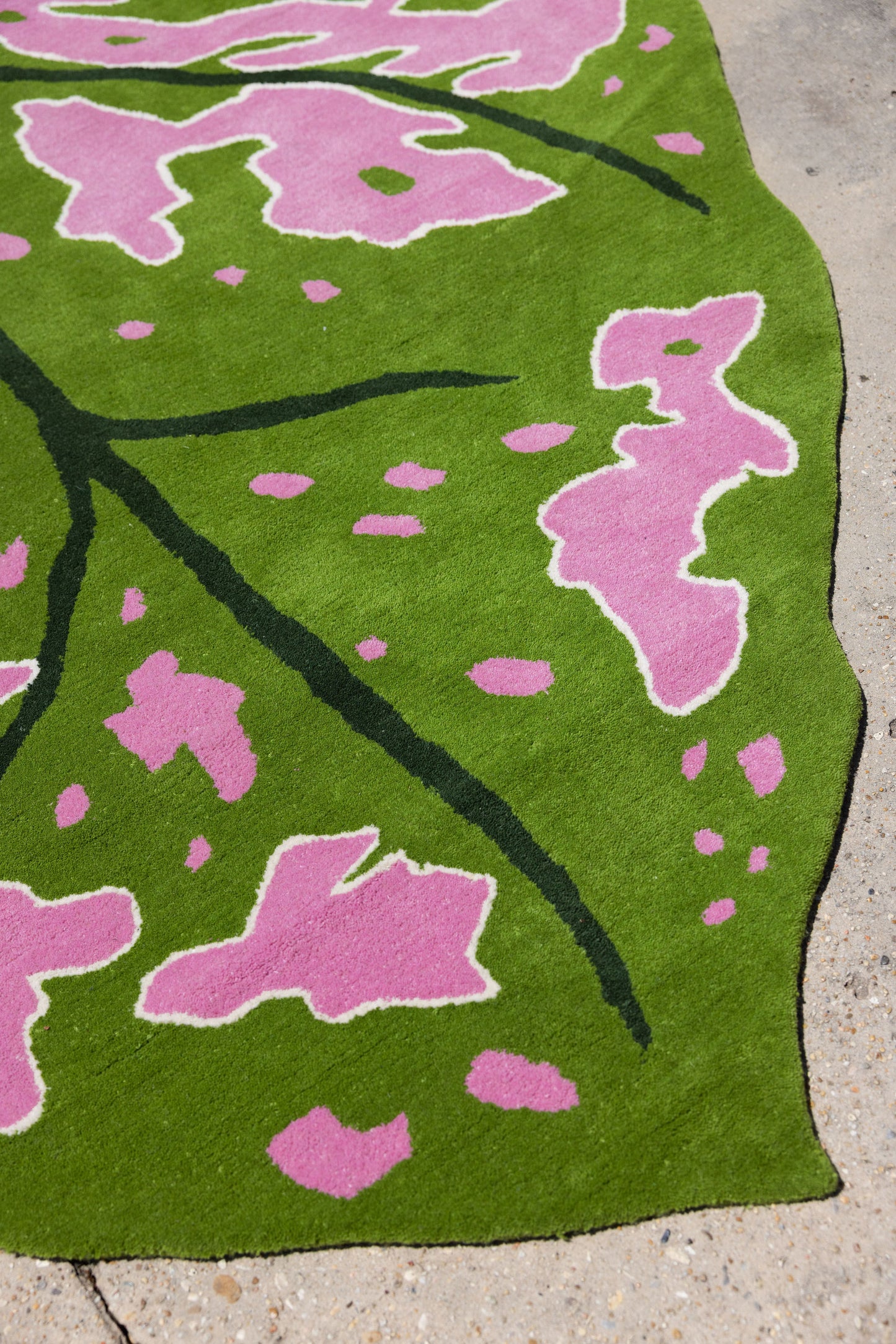 Leaf Rug 3 image 4