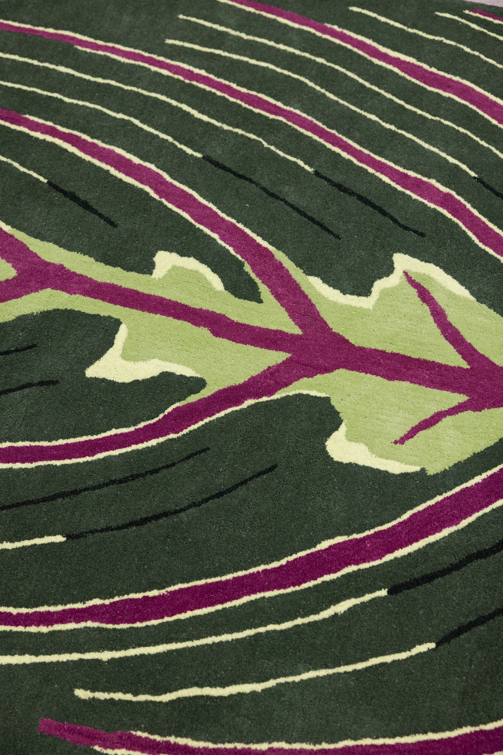 Leaf Rug 2 image 3